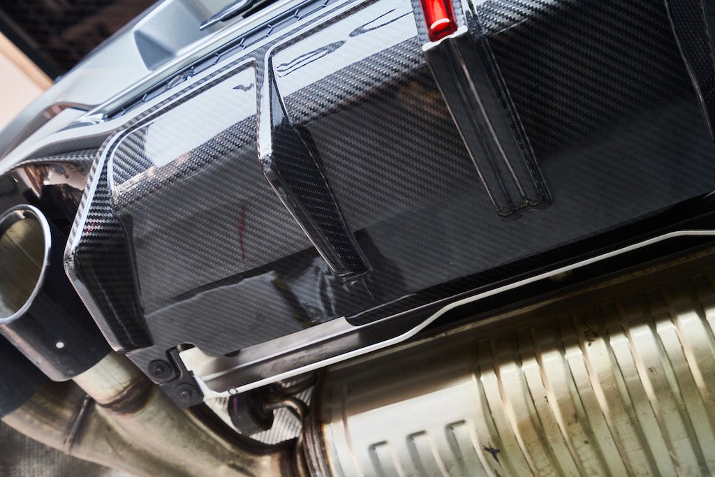 X4m Rear End BMW X4M X4MC F98 Pre-LCI Aftermarket Parts - Karbel Rear Diffuser ...