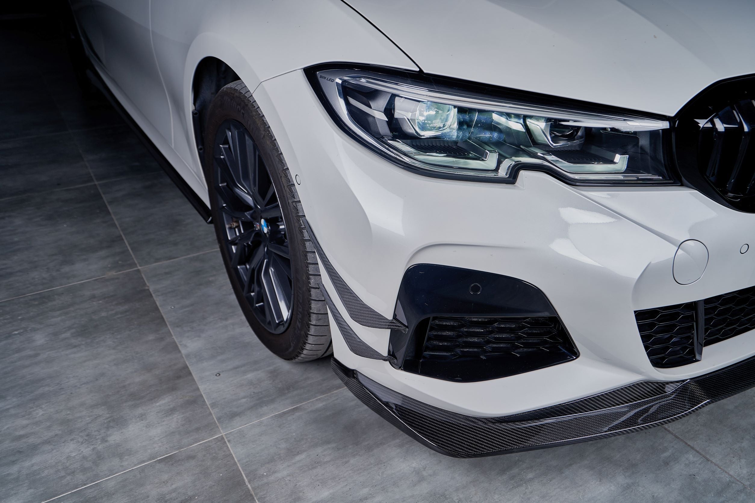 Karbel Carbon Dry Carbon Fiber Front Lip for BMW 3 Series G20 2019-ON