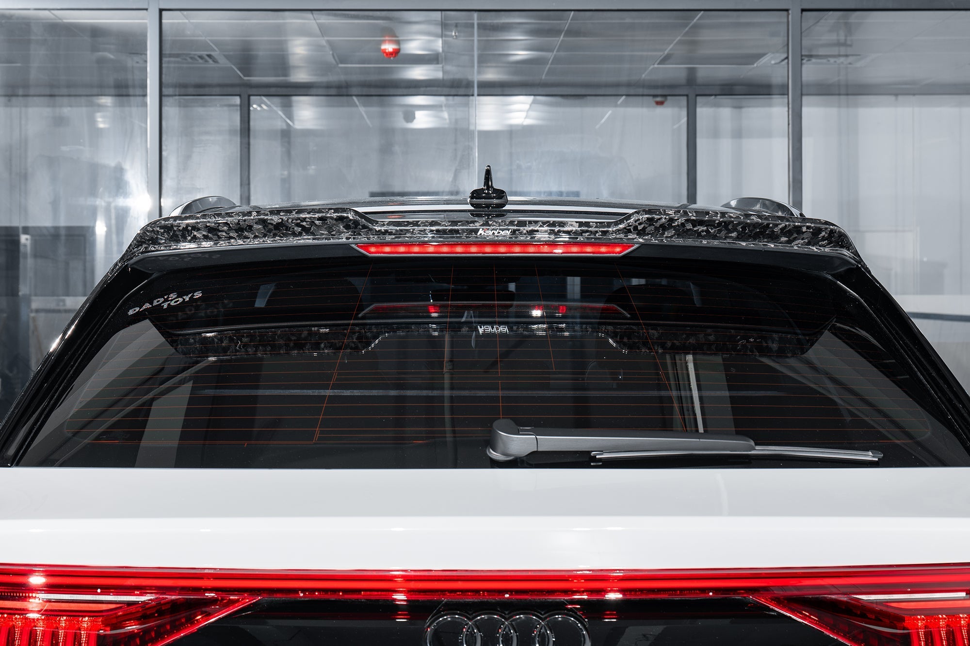 Karbel Carbon Pre-preg Carbon Fiber Full Body Kit For Audi SQ8 Q8 S-line 2020-2022