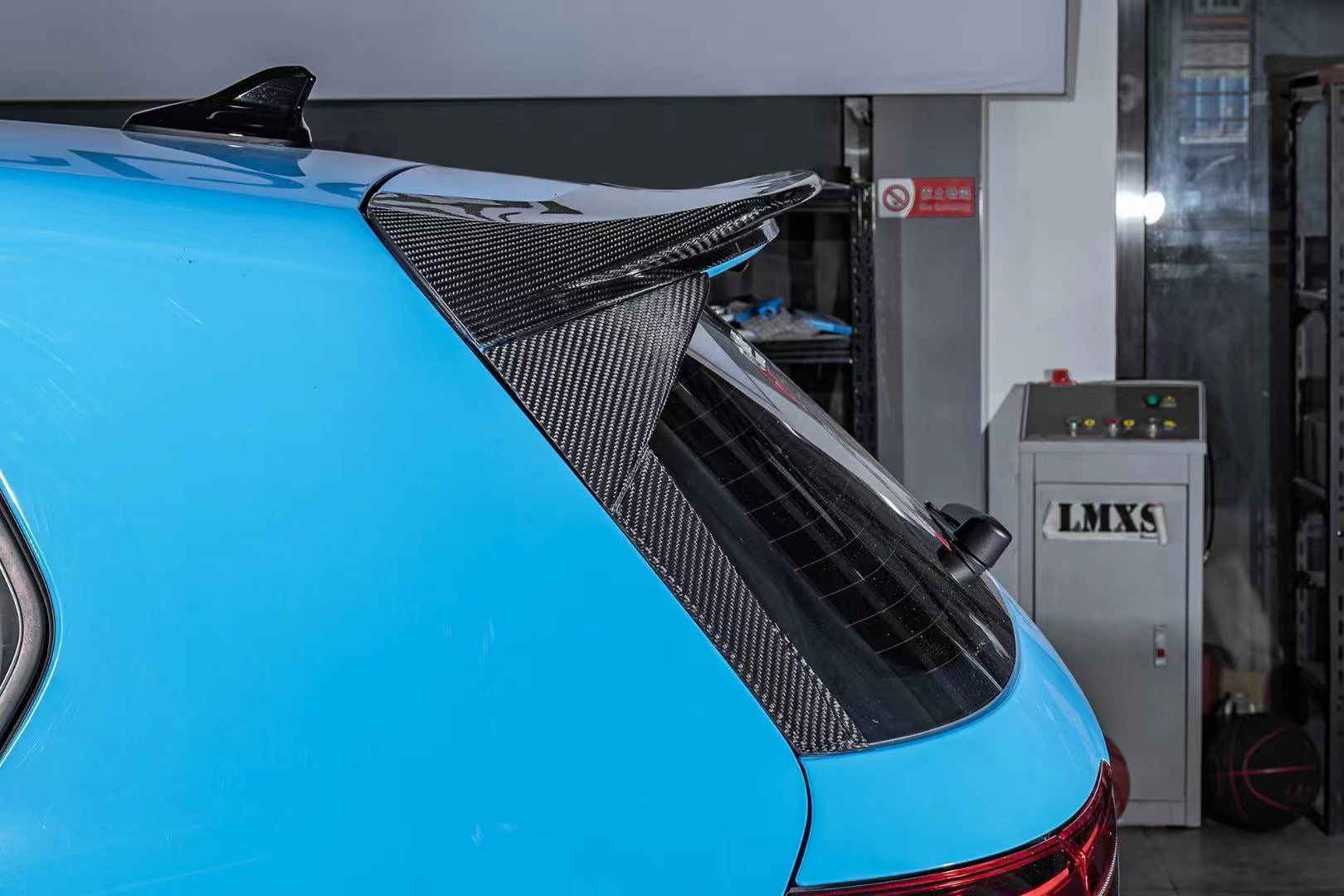 Karbel Carbon Pre-preg Carbon Fiber Rear Roof Spoiler for Volkswagen GTI & Golf R MK8