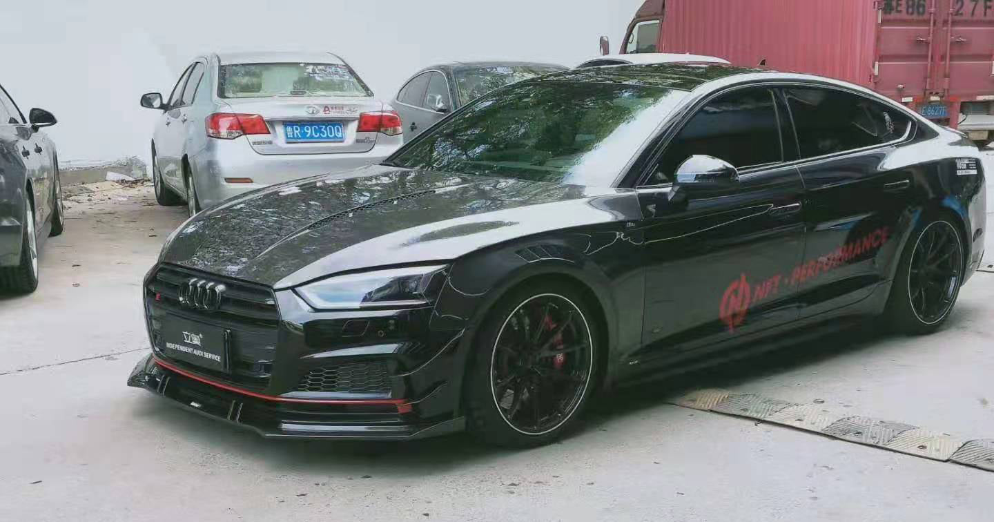 Karbel Carbon Fiber Side Skirts For Audi Audi RS5 & S5 & A5 B9 2017-2019 Sedan & Coupe