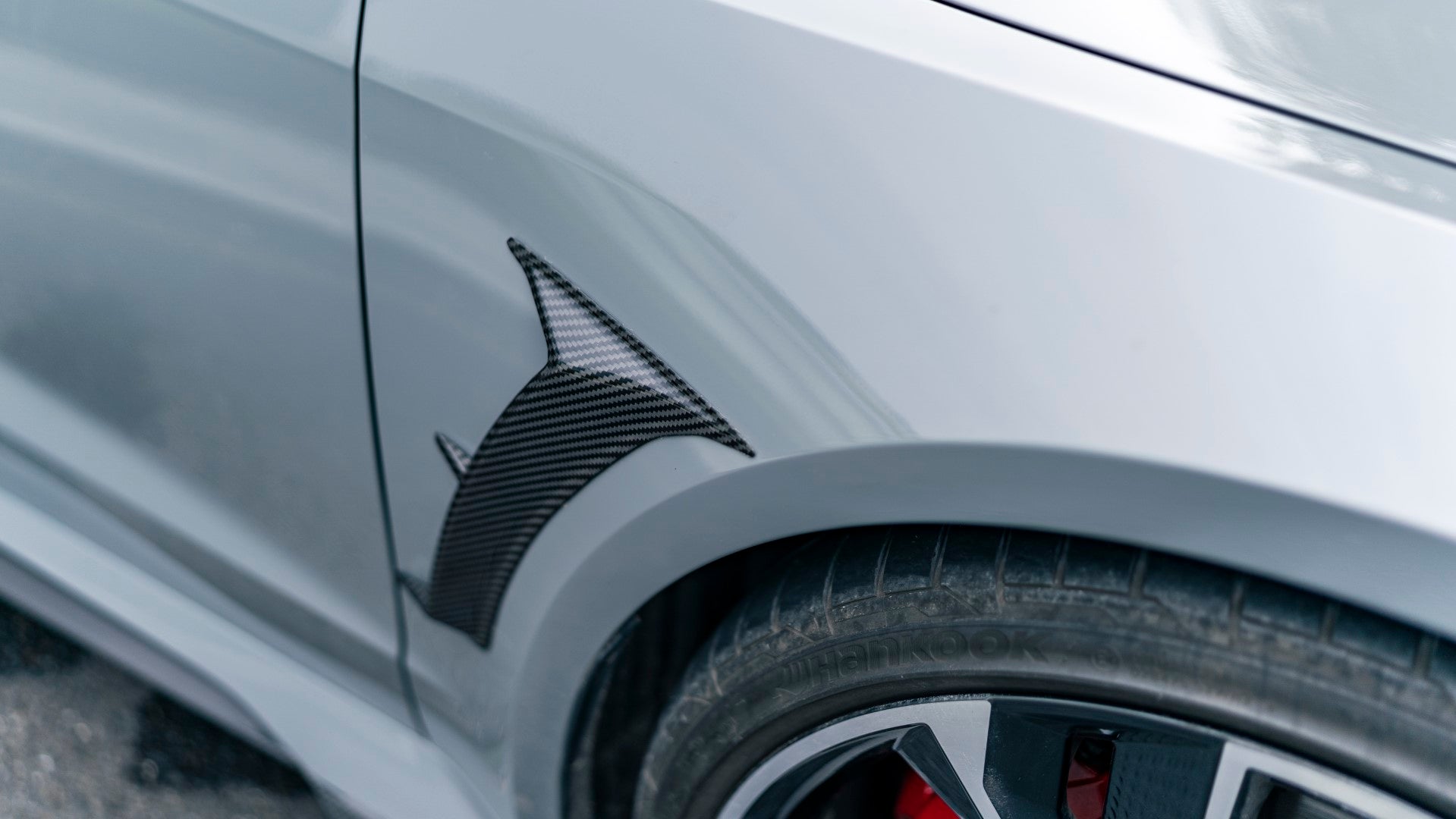 Kerbel Carbon Fiber Front Fender Trim for Audi RS7 C8 2020-ON - Performance SpeedShop